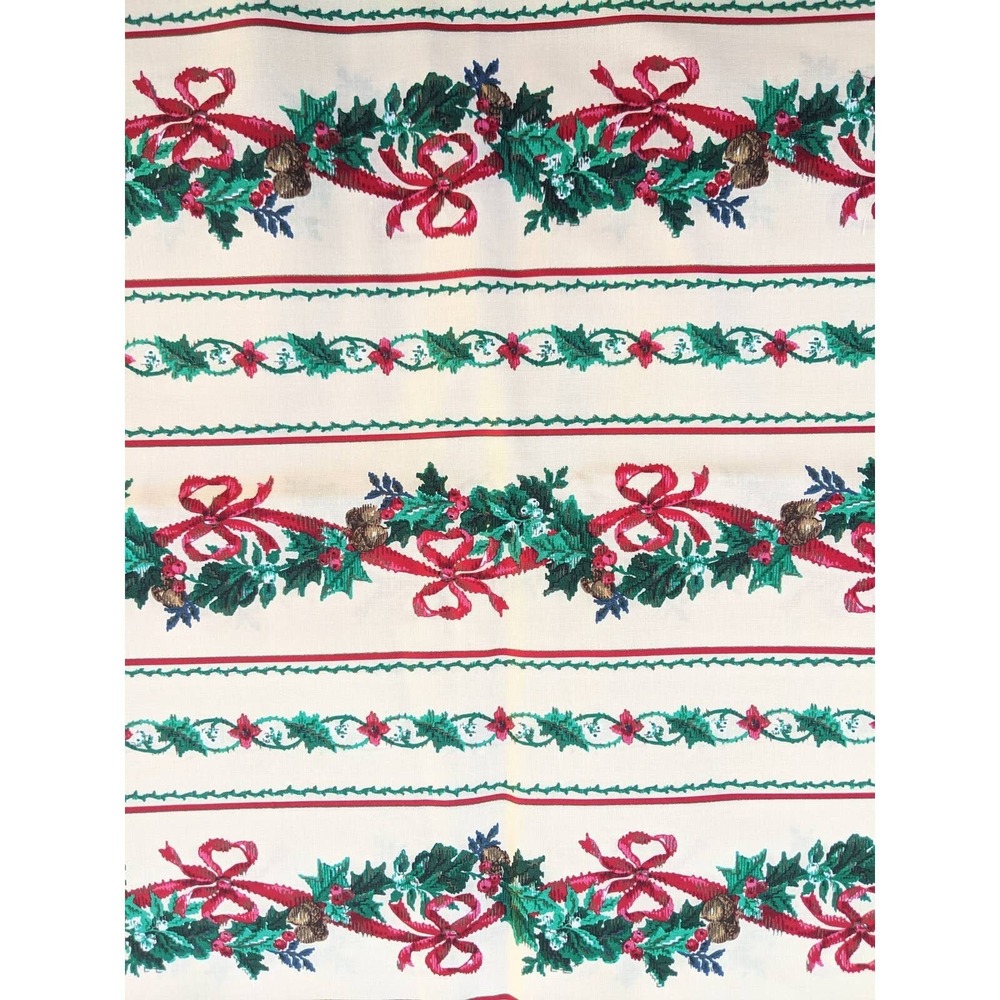 Vintage Cranston VIP Christmas Garland Pattern Cotton Woven Fabric 44" by 2 YDS‎
